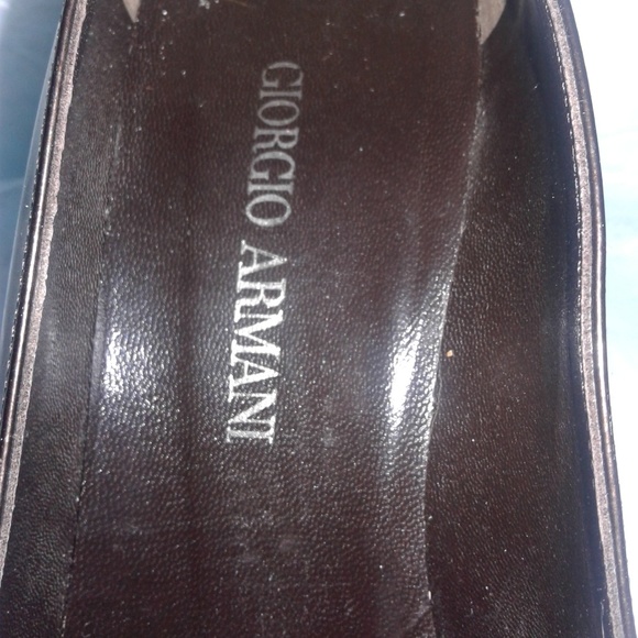 👠 Giorgio Armani Bronze Patent Leather Pumps 👠 - Picture 2 of 8